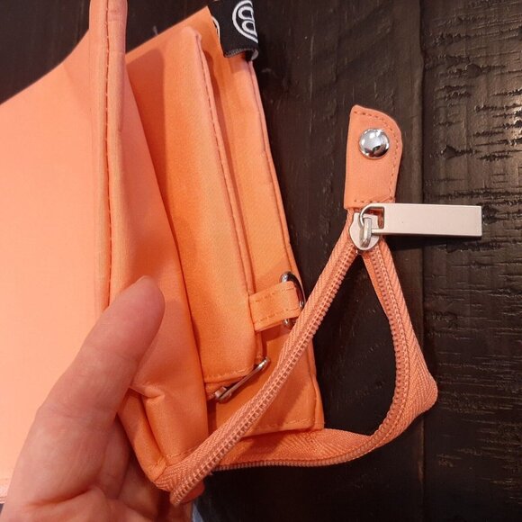 3/$20 Ganz Beyond A Bag Urban E Reader Tote Bag Cantaloupe Orange Bonus Wristlet - Picture 14 of 16